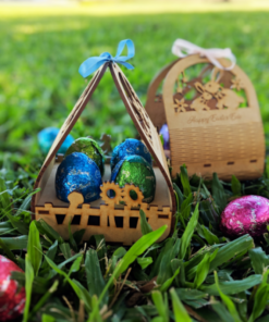 Alternative view of Personalised Easter baskets