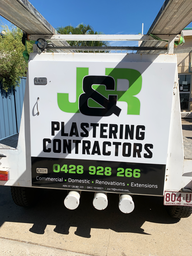 J&R